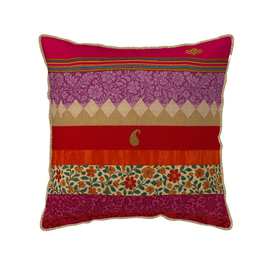 🌸 Boho Velvet Dreams Pillow Cover – Double-Sided Design, Soft Velvet Luxury