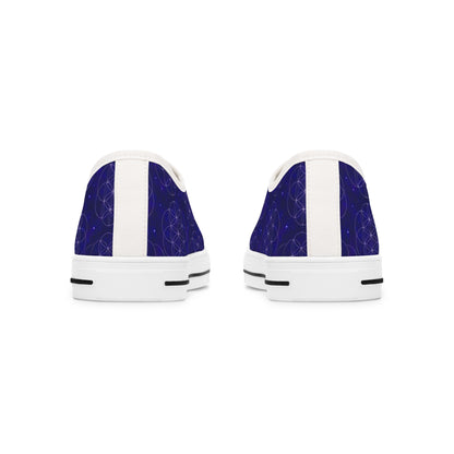 Cosmic Pattern Women’s Low Top Sneakers – Stylish & Versatile Footwear
